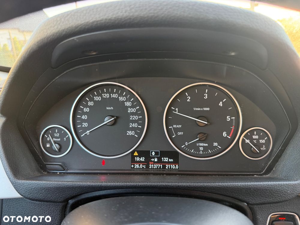BMW Seria 3 - 12