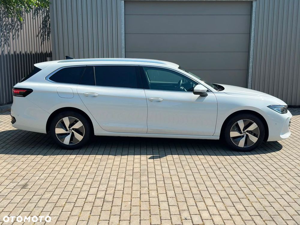 Volkswagen Passat - 6