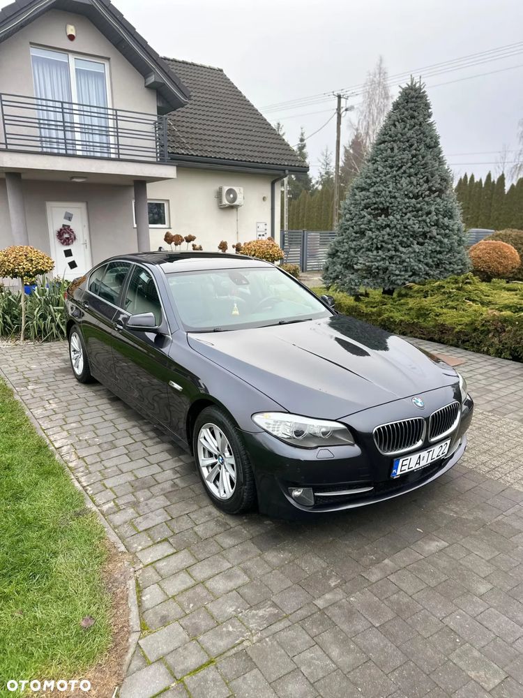 BMW Seria 5 525d - 7