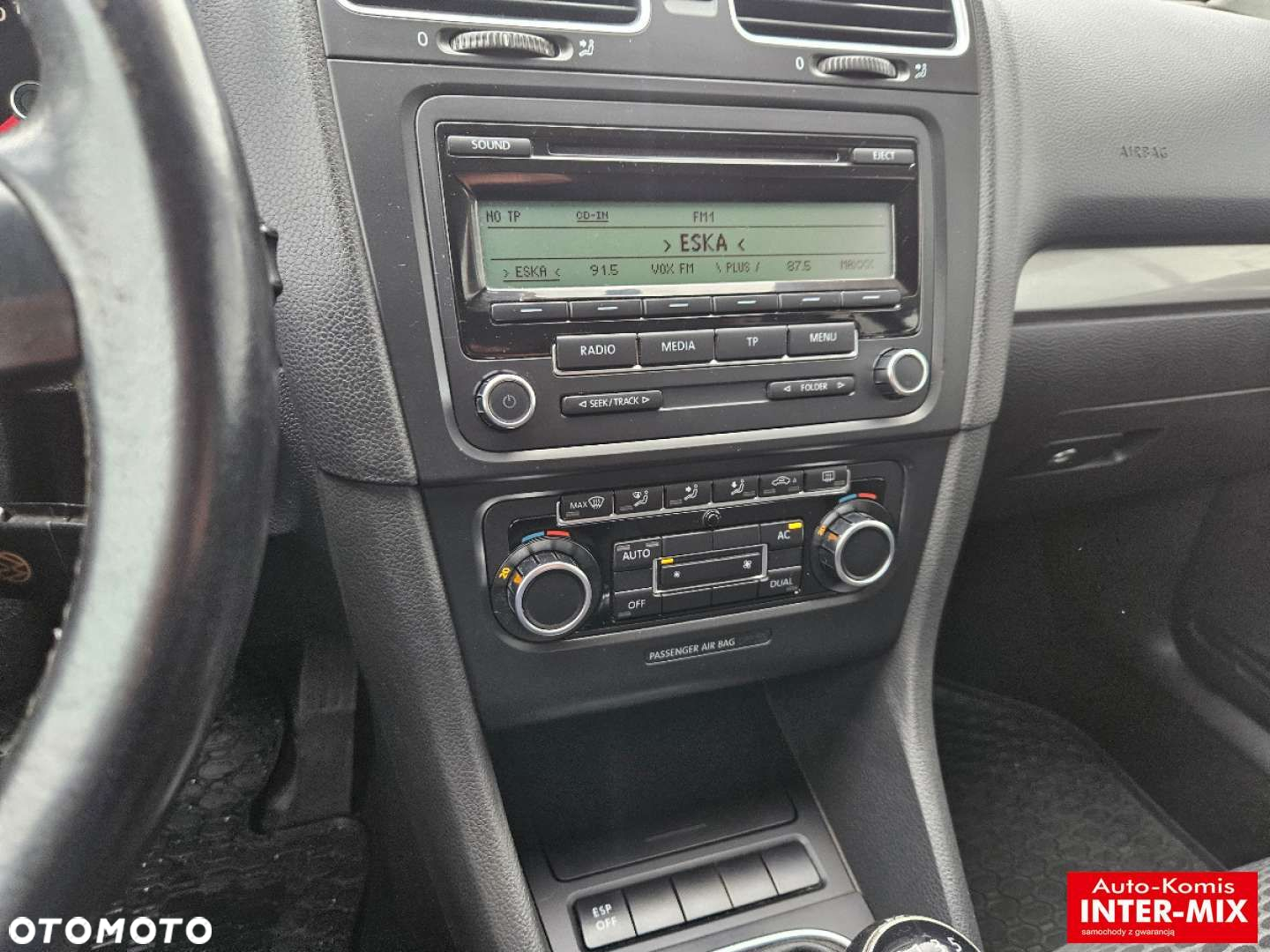 Volkswagen Golf - 23