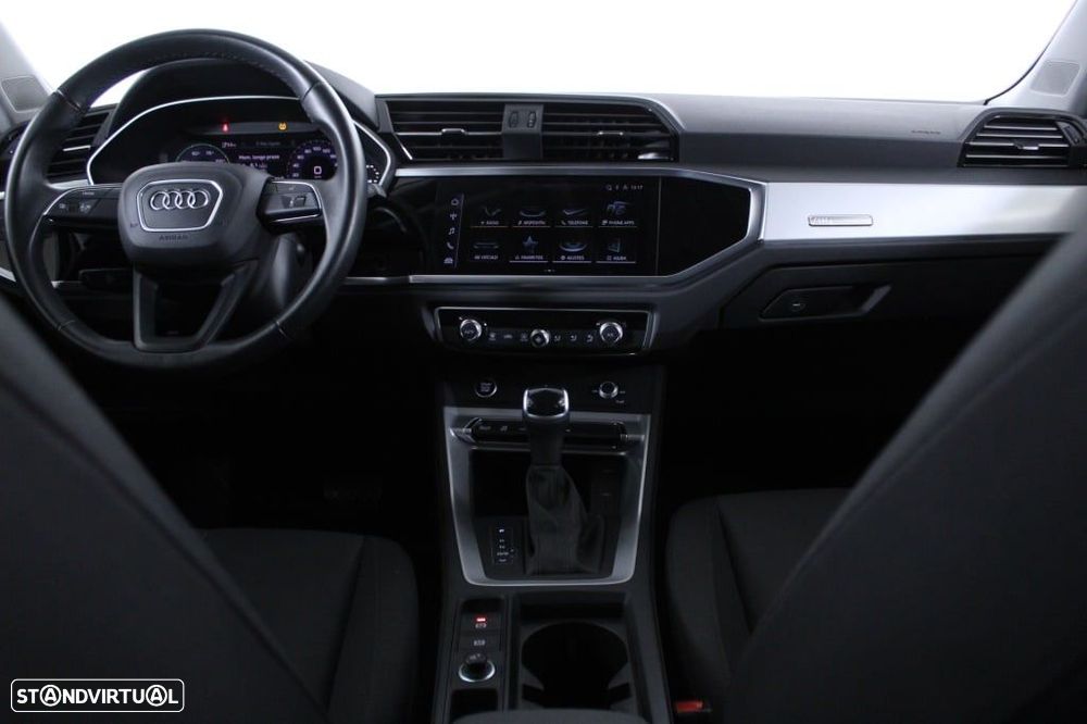 Audi Q3 Sportback 45 TFSIe S line S tronic - 17