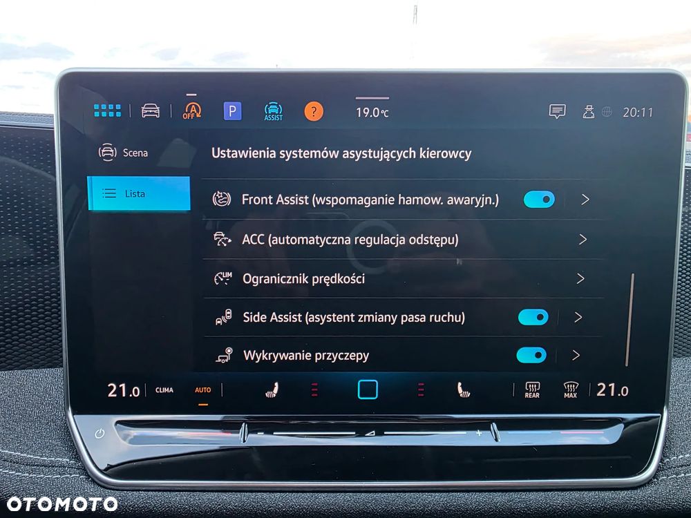 Volkswagen Passat - 33