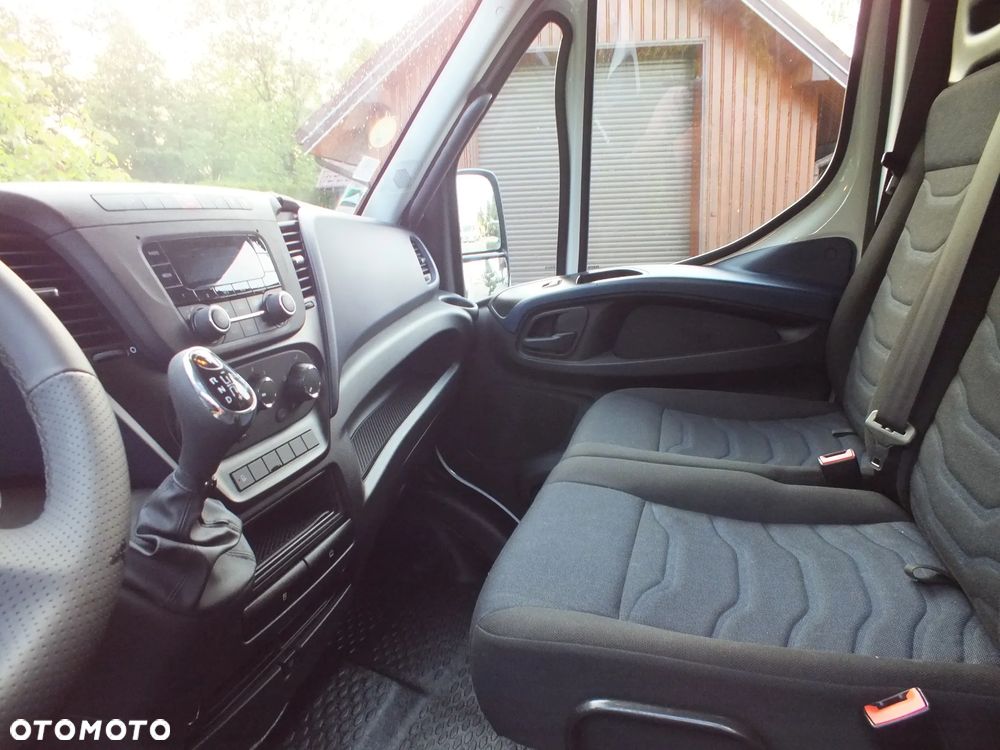 Iveco Daily 35s16 - 11