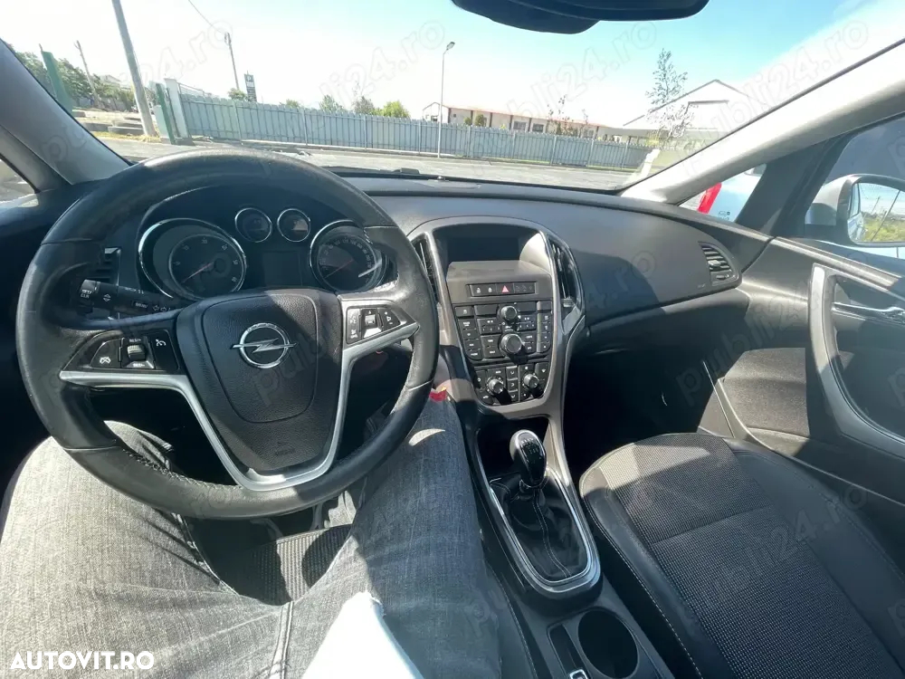 Opel Astra 1.7 CDTI Cosmo - 7