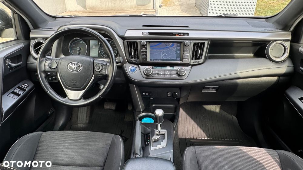 Toyota RAV4 Hybrid Premium 4x4 - 9