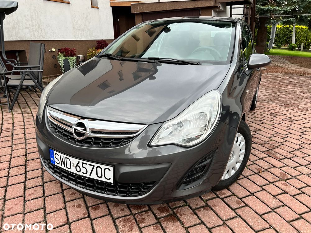Opel Corsa 1.2 16V Essentia - 19