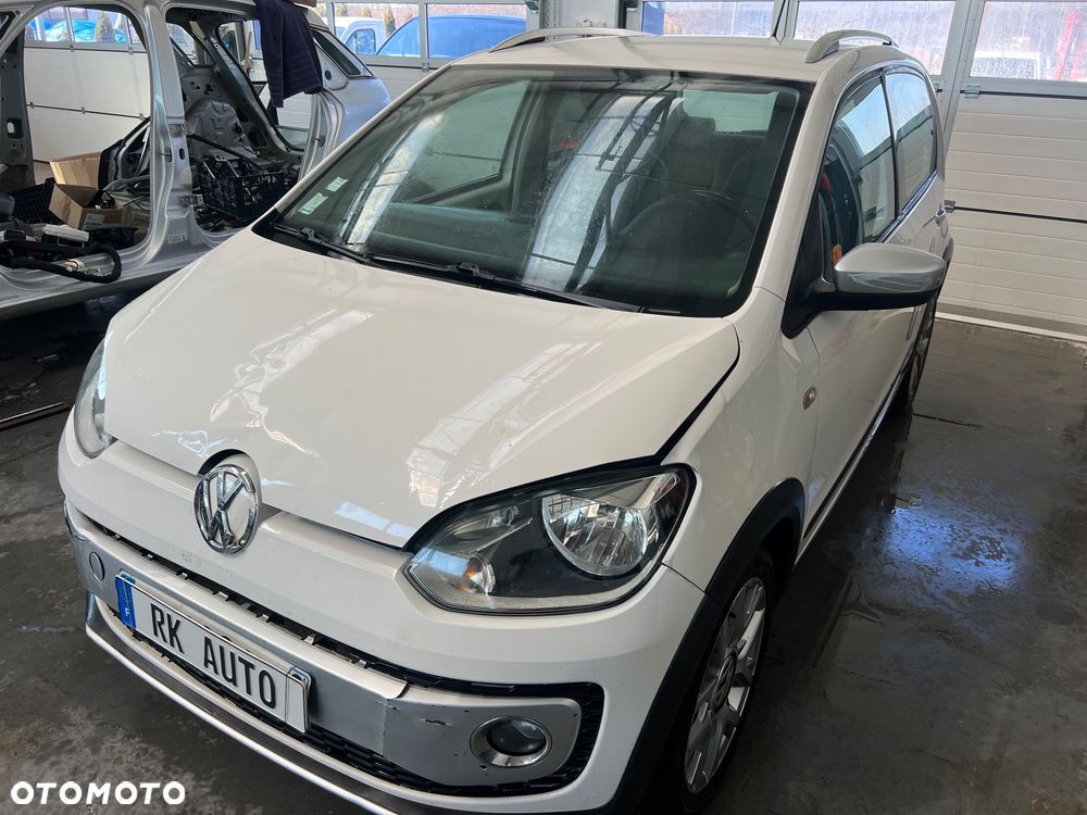 Volkswagen up! 1.0 cross Perfectline - 3