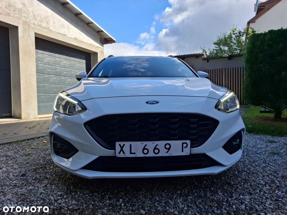 Ford Focus 2.0 EcoBlue STart-Stopp-System ST-LINE - 35