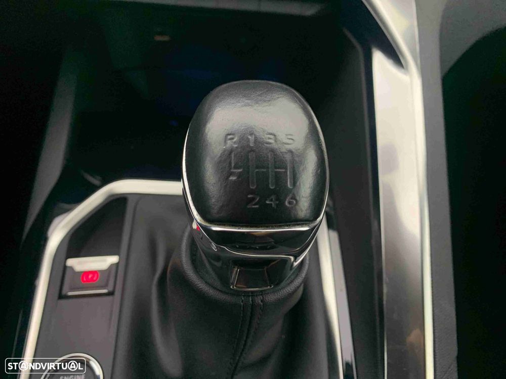 Peugeot 3008 1.2 PureTech Active Pack - 9