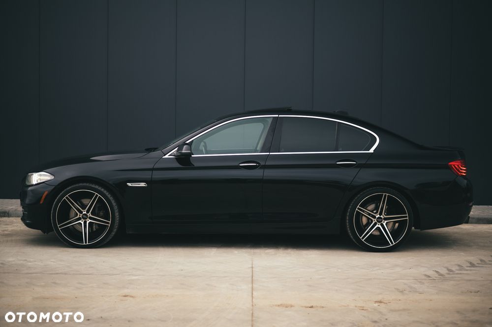 BMW Seria 5 535i xDrive Luxury Line - 4
