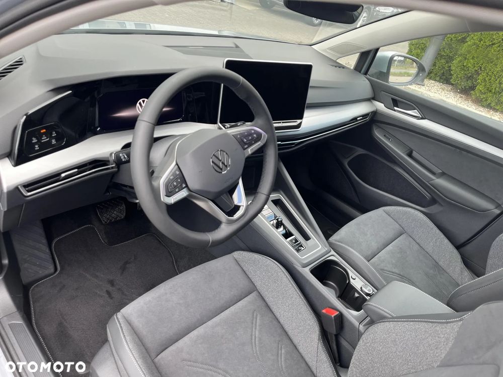 Volkswagen Golf VIII 2.0 TDI Life DSG - 9