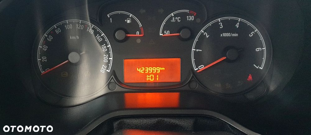 Opel Combo - 11