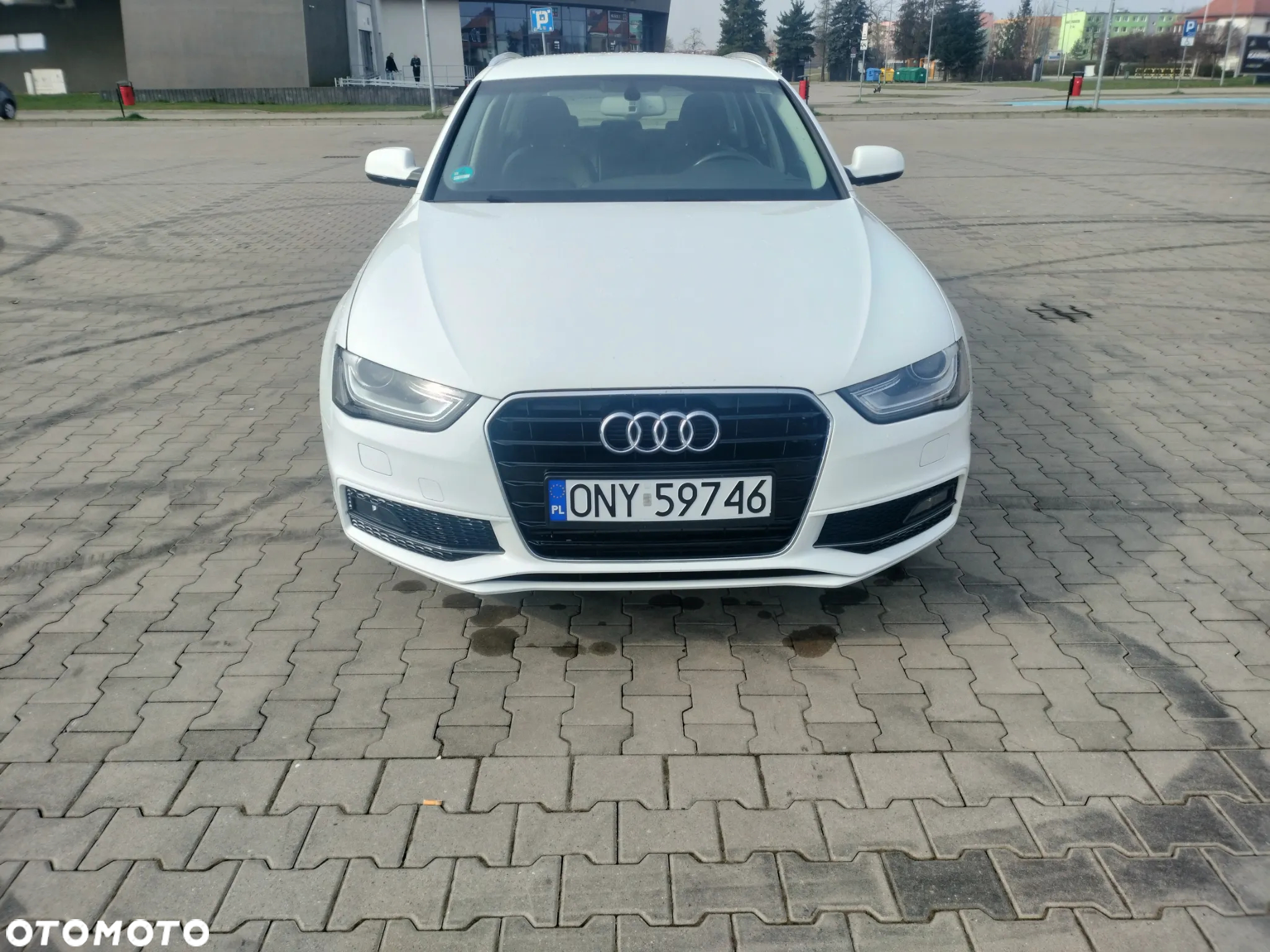 Audi A4 Avant 1.8 TFSI S line Sportpaket - 13