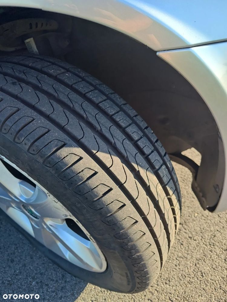 Skoda Octavia 1.6 TDI DPF DSG Classic - 11