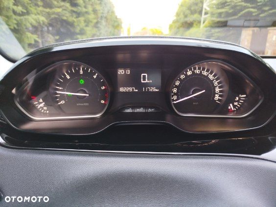 Peugeot 208 1.6 BlueHDi Active - 17