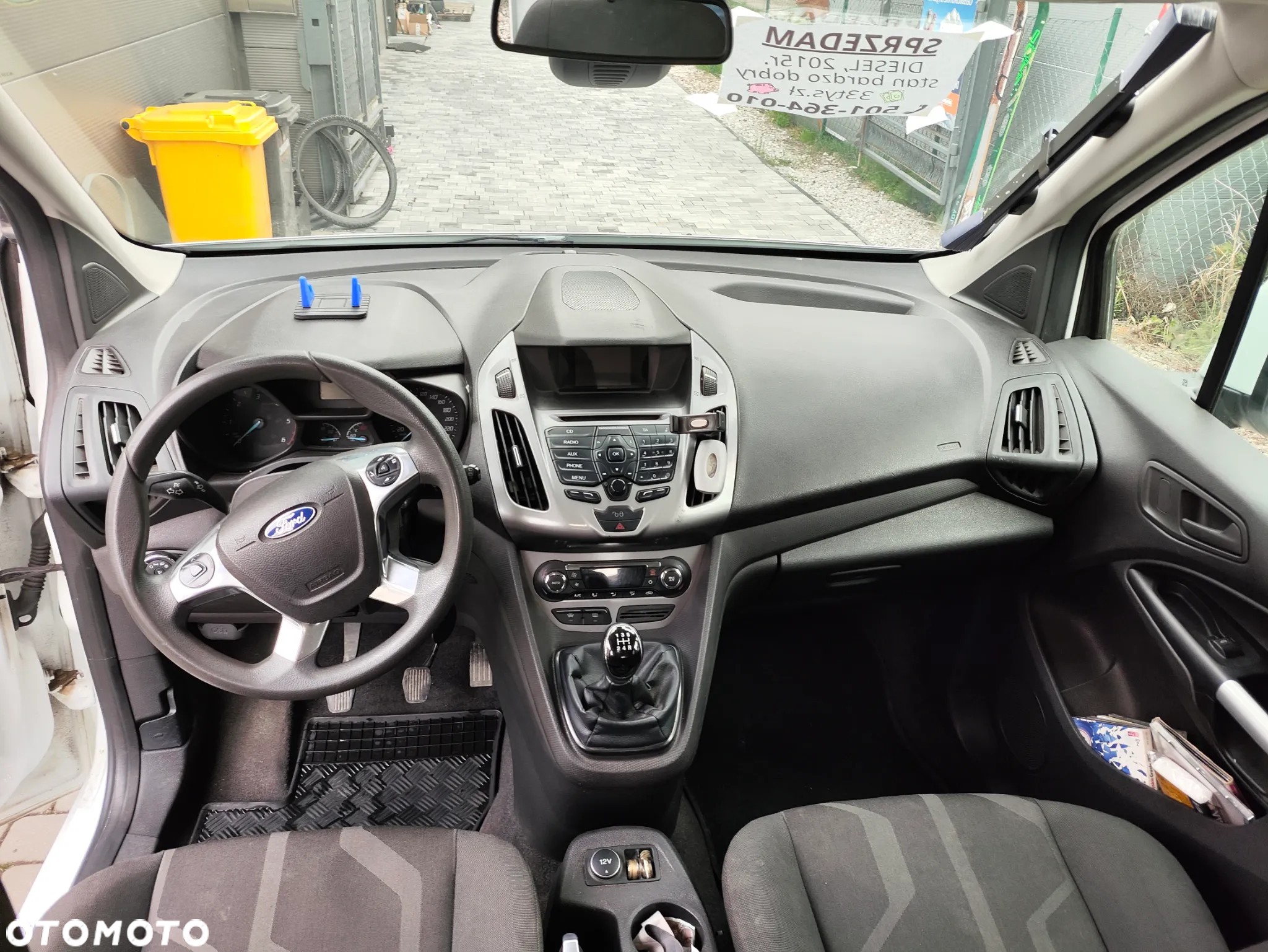 Ford Transit Connect - 15