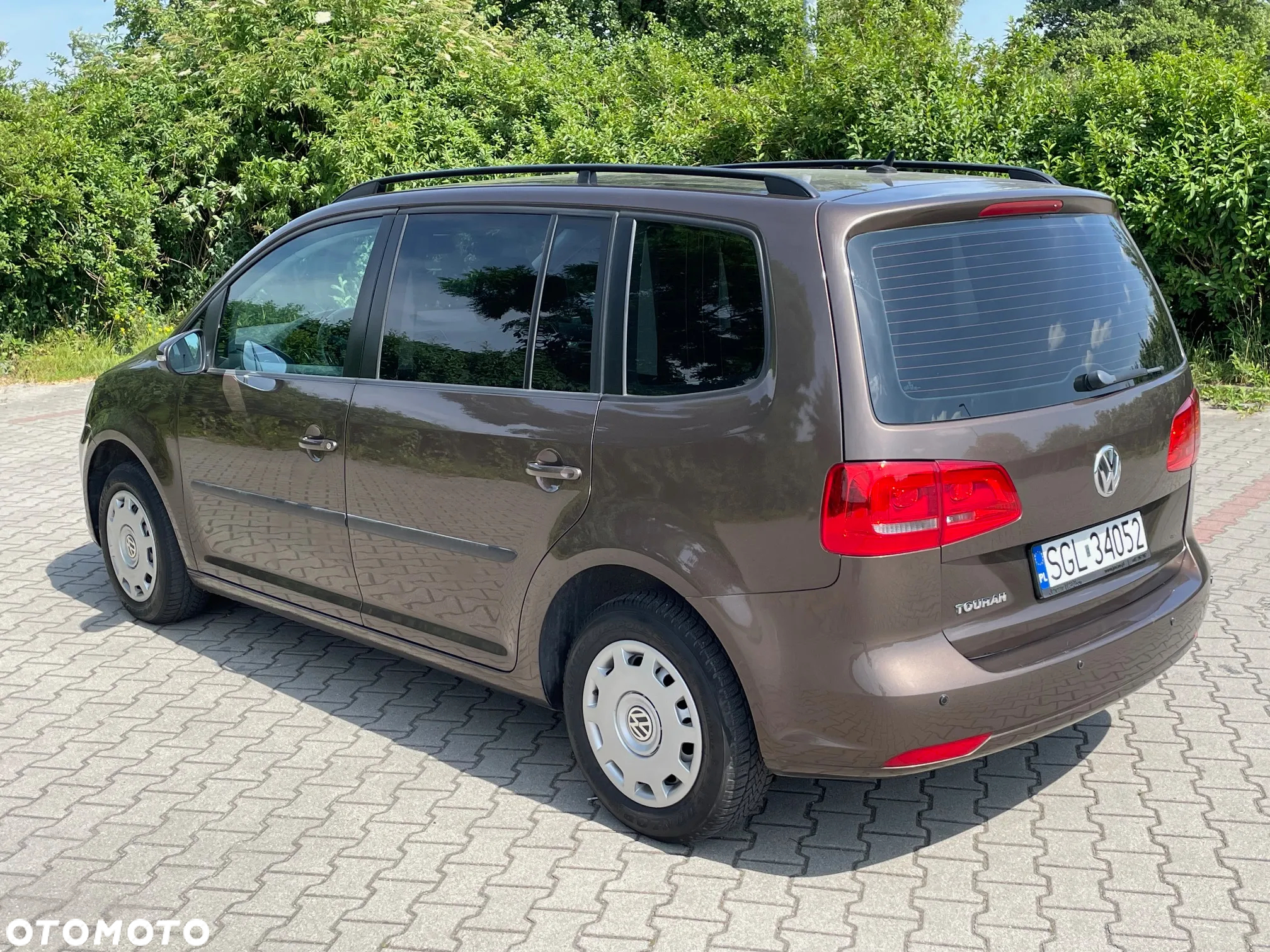 Volkswagen Touran 1.6 TDI DPF BlueMotion Technology DSG Trendline - 15