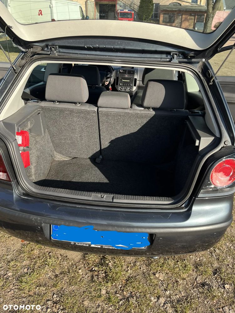 Volkswagen Polo - 5