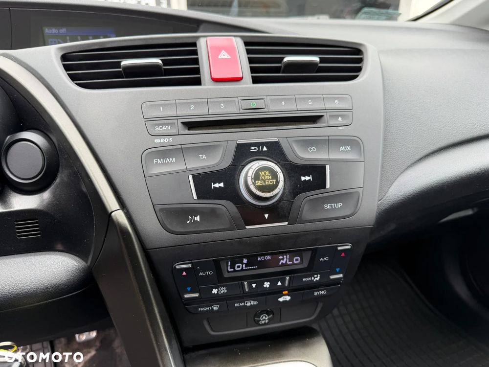 Honda Civic 1.8 Executive - 18