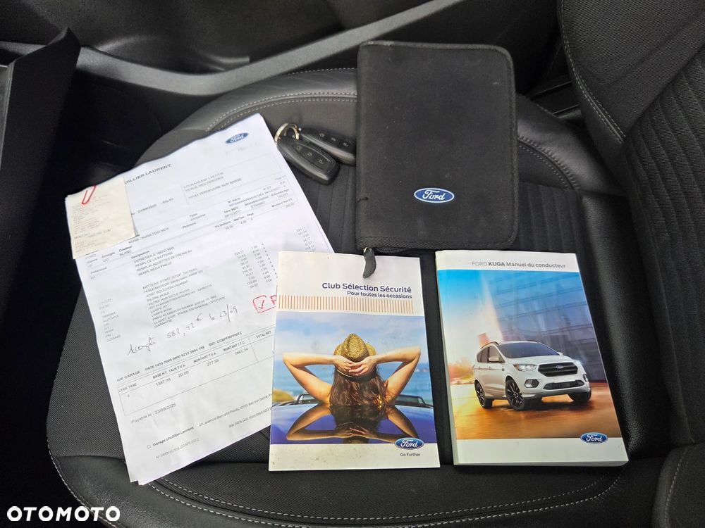 Ford Kuga 2.0 TDCi 2x4 Titanium - 8