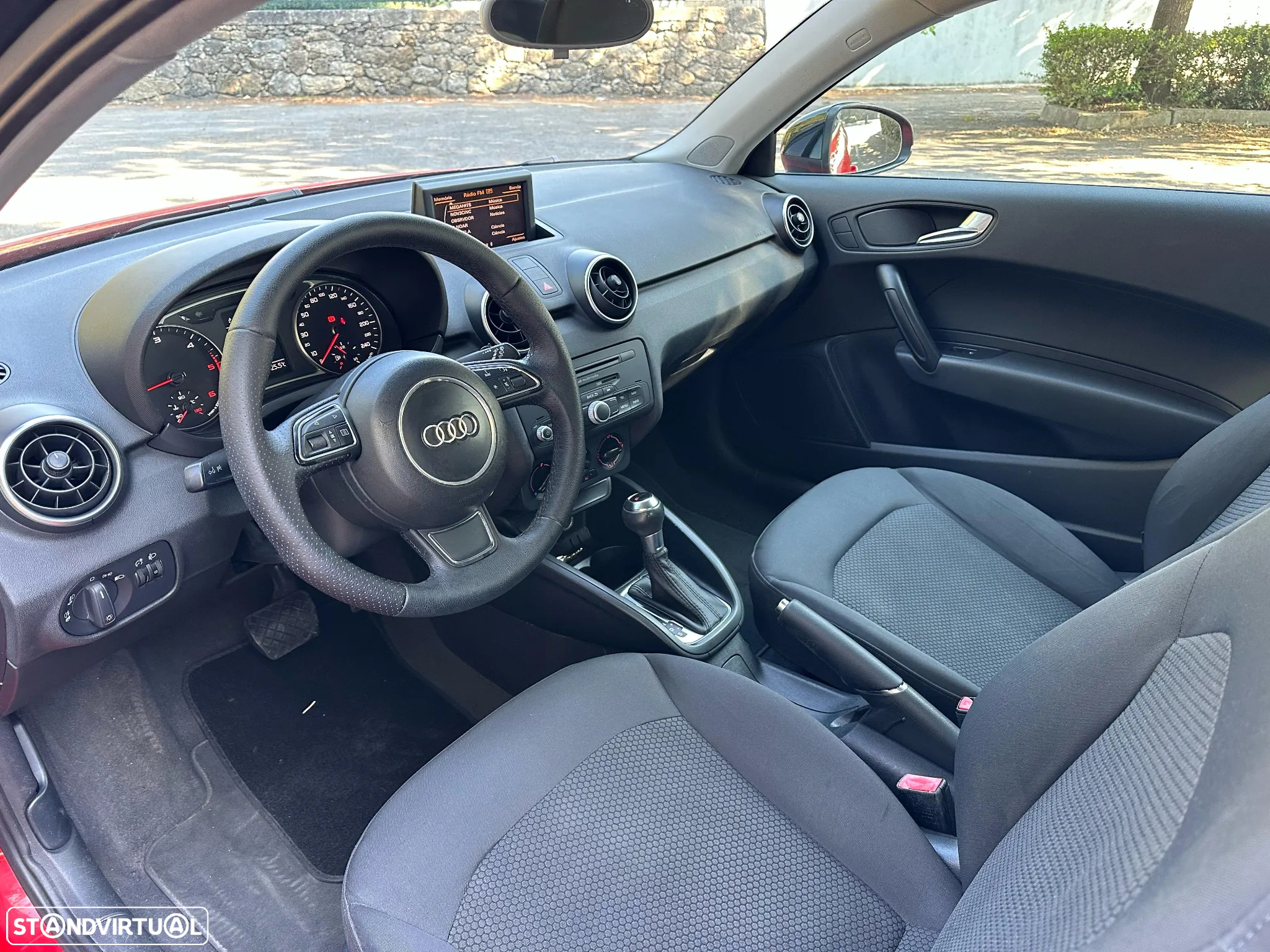 Audi A1 1.6 TDI Sport Edition S-line S-Tronic - 8