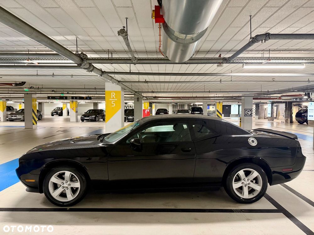 Dodge Challenger - 3