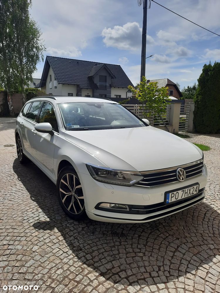 Volkswagen Passat 2.0 TDI SCR Comfortline DSG - 1