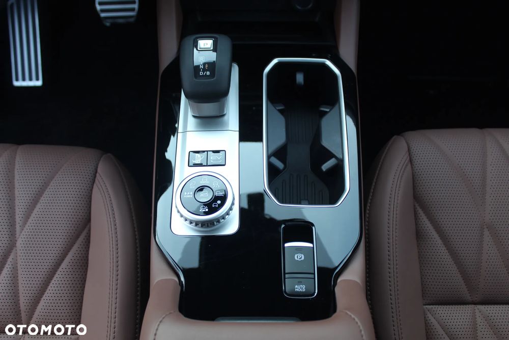 Mitsubishi Outlander Instyle Plus - 26