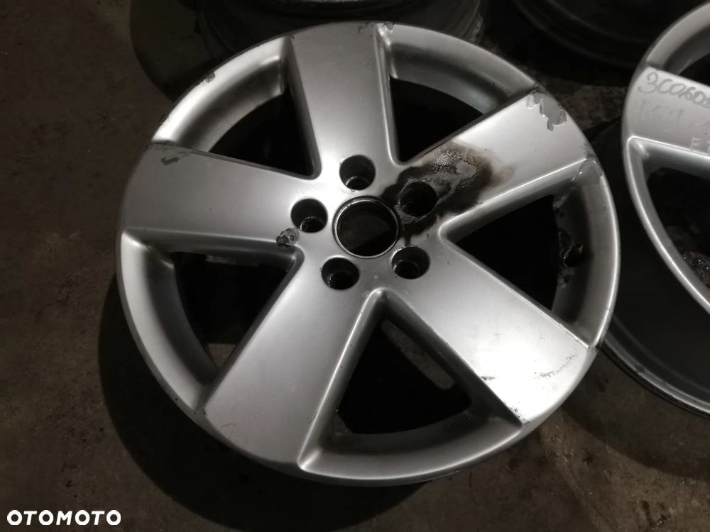 4× Felga aluminiowa 3C0601025E 5x112 7.5" x 17" 5x112 ET 47 - 3