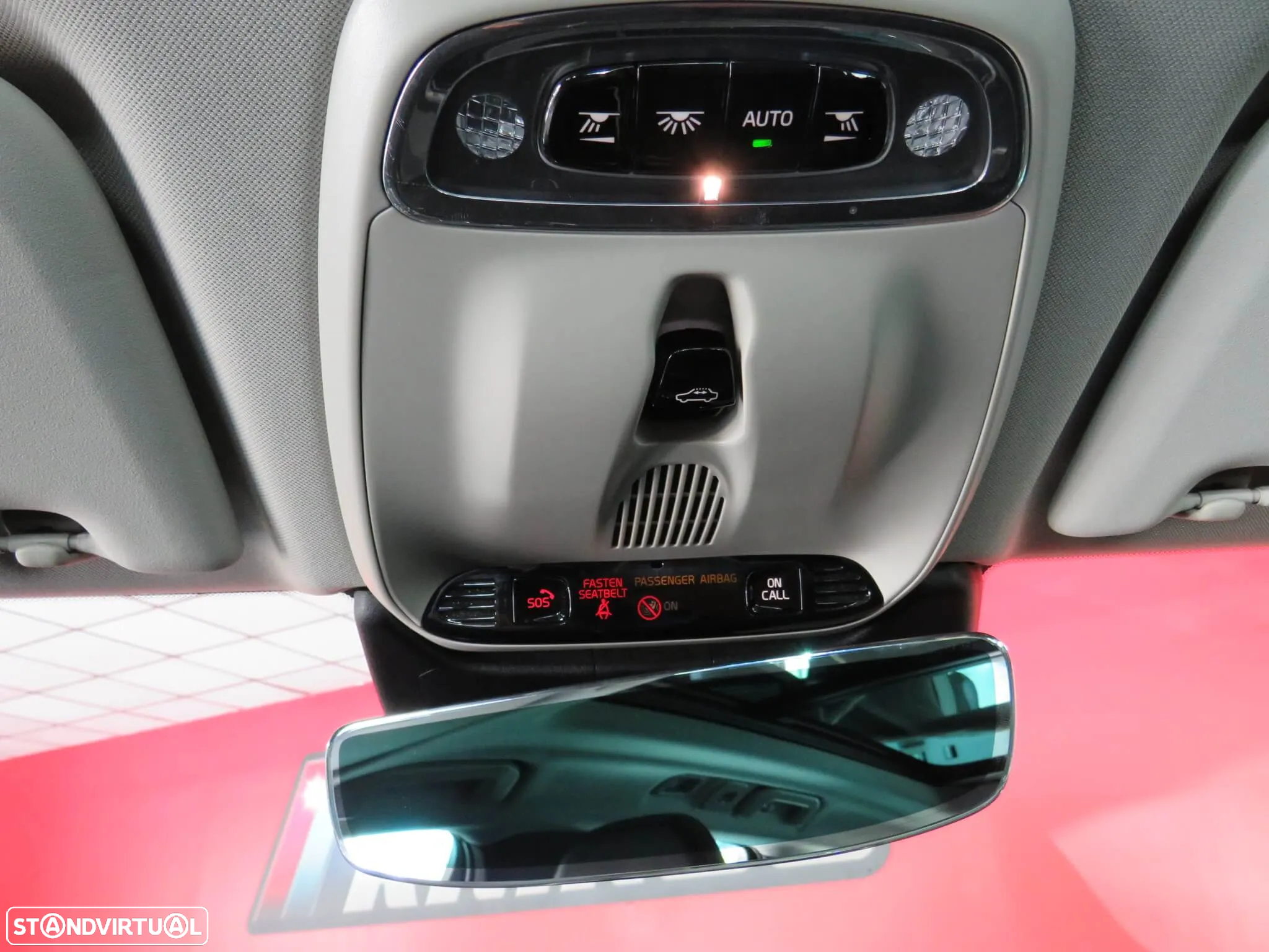 Volvo XC 60 2.0 D4 Momentum Plus Geartronic - 39