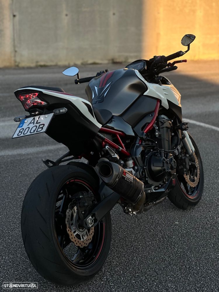 Kawasaki Z Z900 Performance - 6