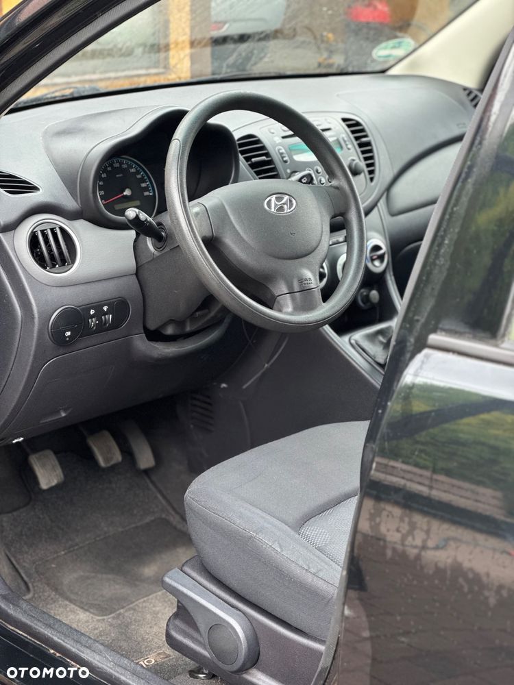 Hyundai i10 1.1 Base - 8