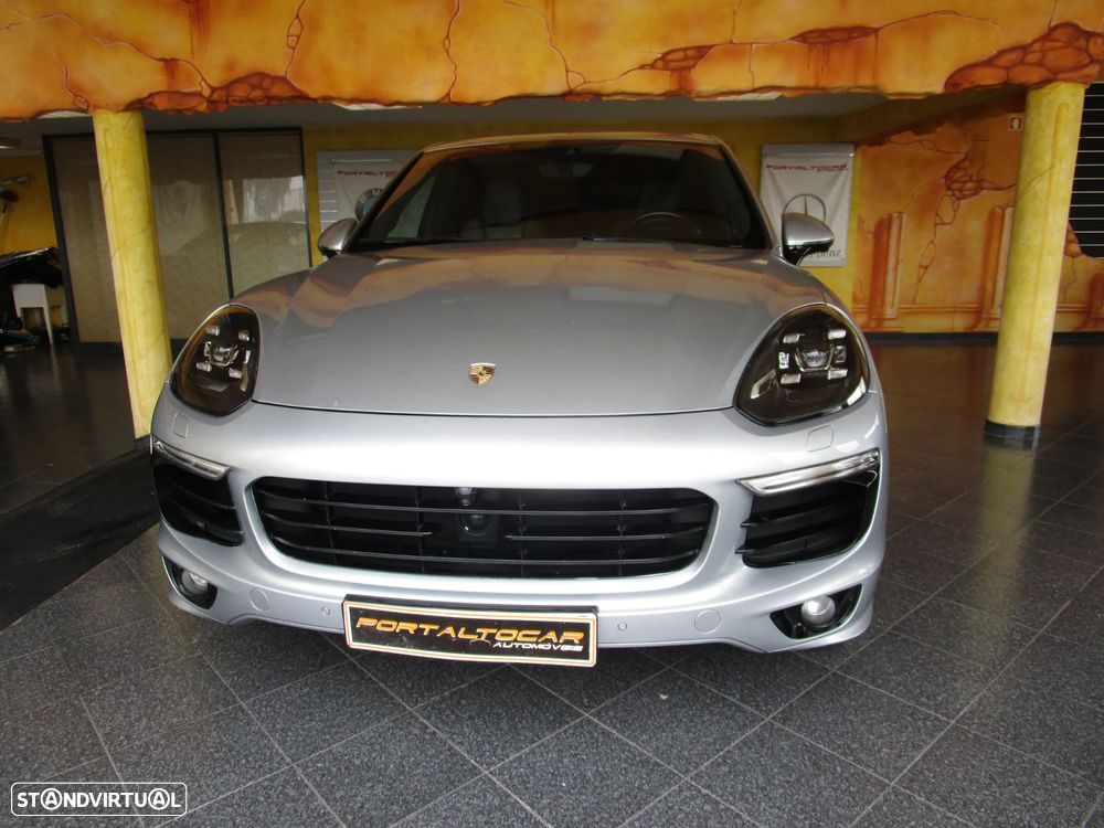 Porsche Cayenne S Tiptronic S - 19