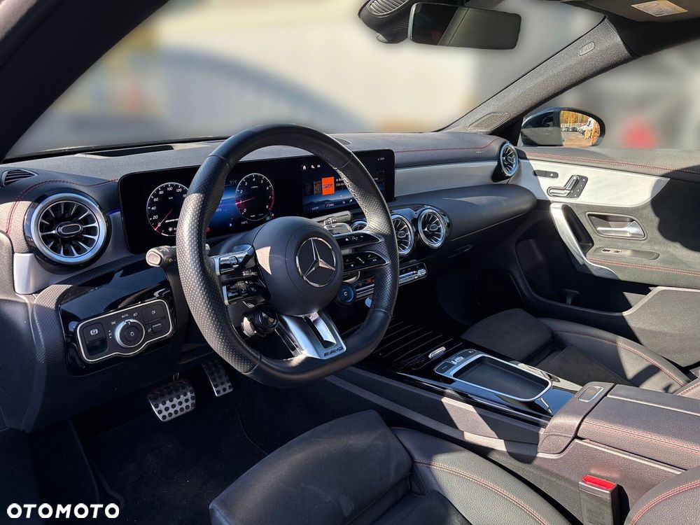 Mercedes-Benz CLA AMG 35 mHEV 4-Matic 8G-DCT - 15