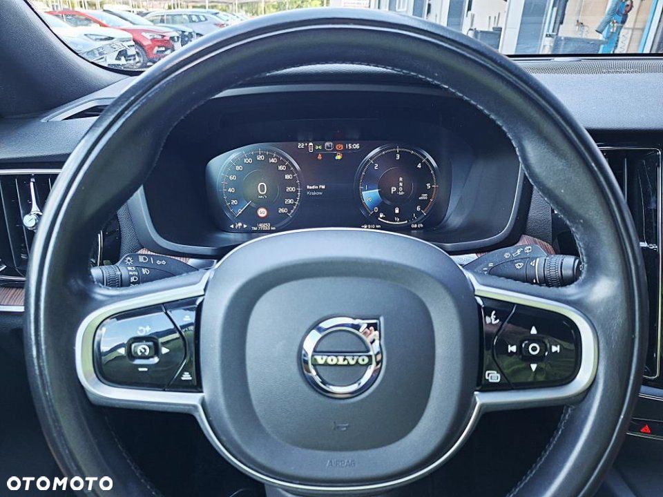 Volvo V60 Cross Country - 17
