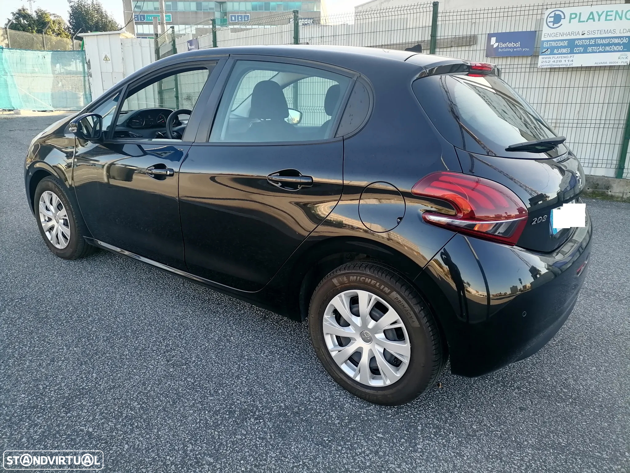Peugeot 208 1.6 BlueHDi Style - 3