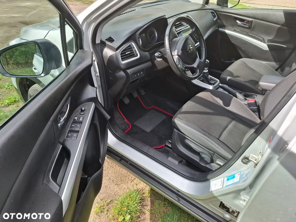 Suzuki SX4 S-Cross 1.6 DDiS Premium 4WD - 14