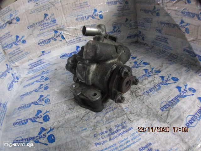 Bomba Direção A0024669401 7692955519 MERCEDES W203 2000 C220 CDI MERCEDES W203 2002 C220CDI 143CV 5P CINZA MERCEDES CLASS C W203 2004 220CDI 136Cv 4P PRETO - 2