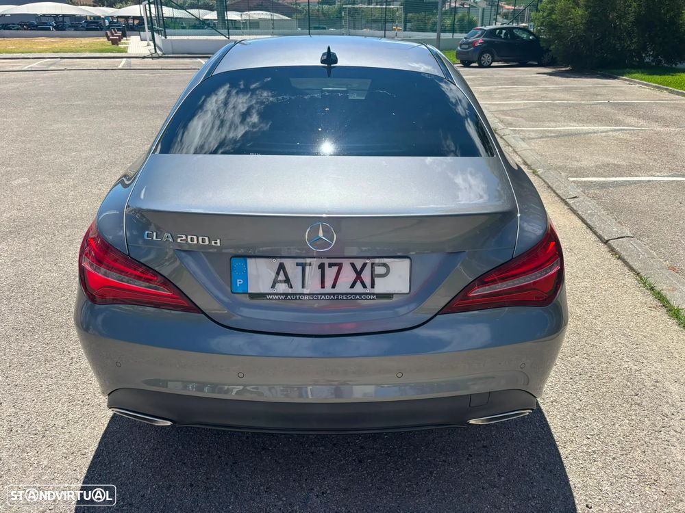 Mercedes-Benz CLA 200 d 4Matic 7G-DCT AMG Line - 11
