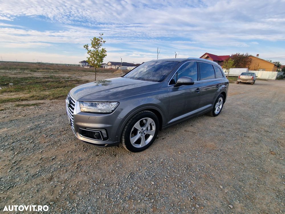 Audi Q7 e-tron 3.0 TDI quattro Tiptronic - 1