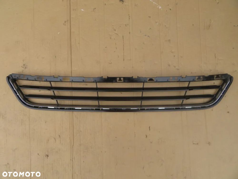 ATRAPA ŚRODKOWA ZDERZAKA FORD MONDEO MK5 14-18R KRAKÓW