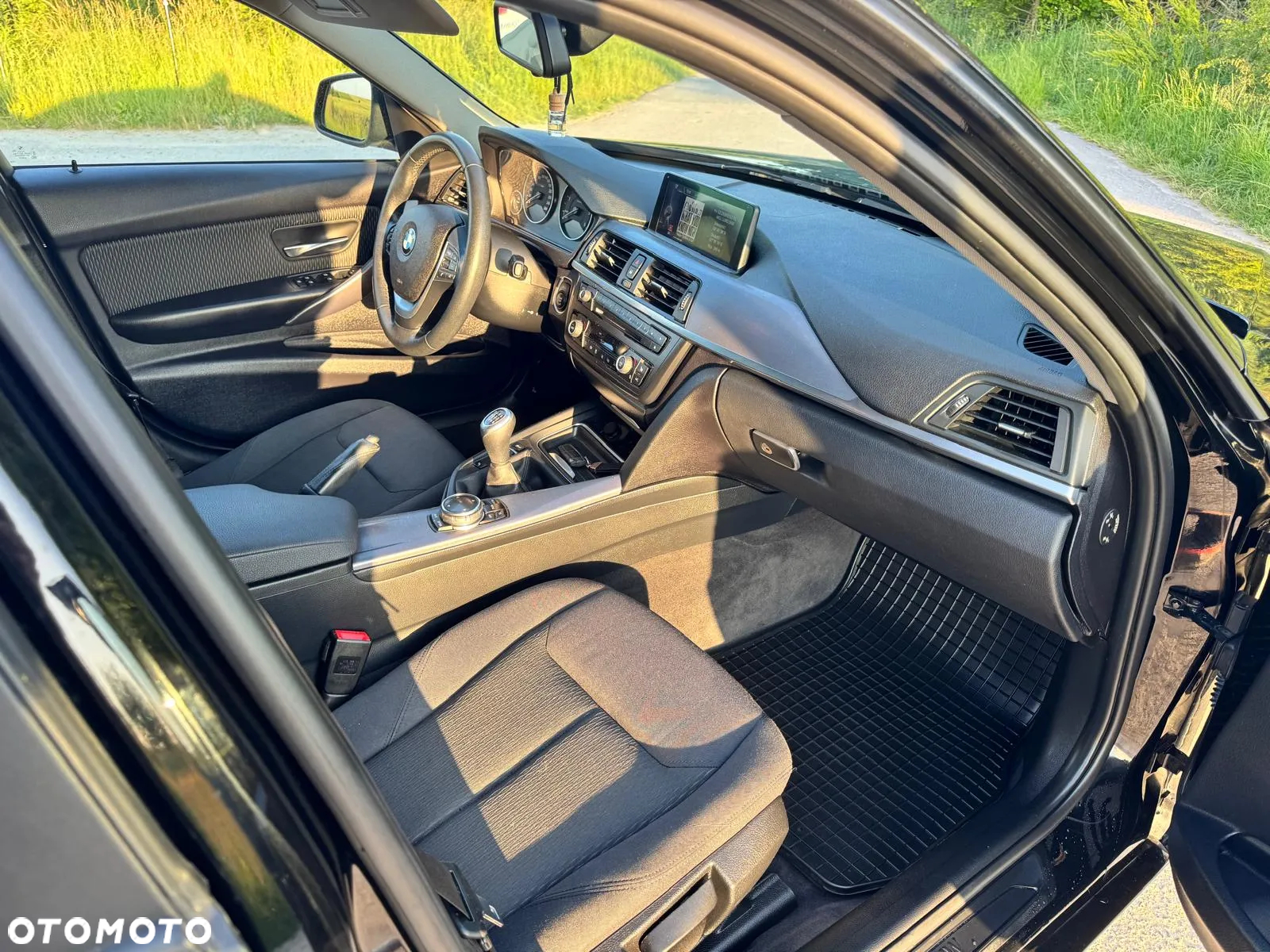 BMW Seria 3 320d - 9
