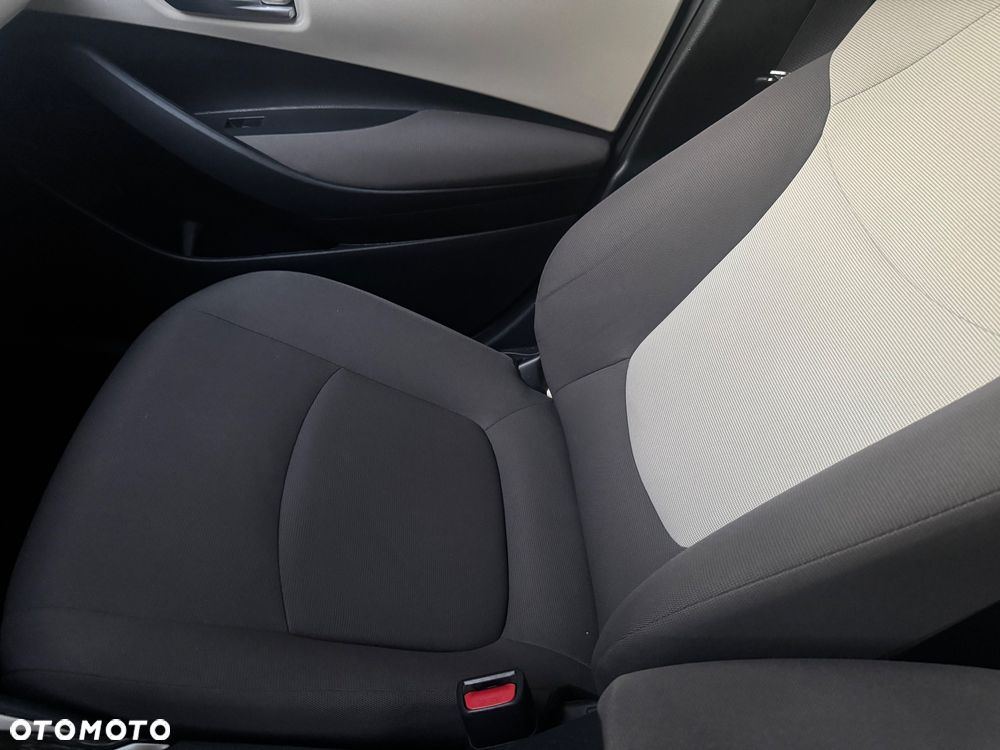Toyota Corolla 1.5 Comfort - 27