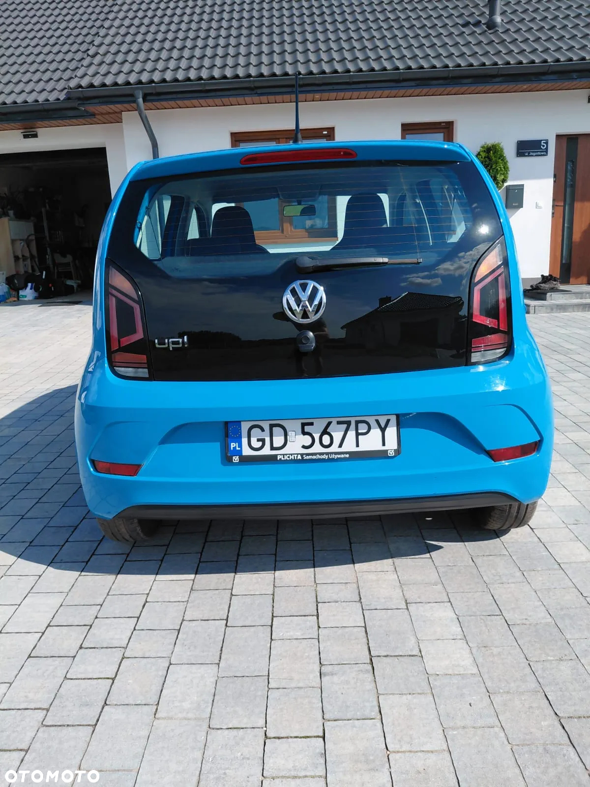 Volkswagen up! - 4