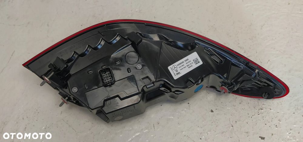 MERCEDES EQE V295 295 LAMPA LEWA PRAWA TYŁ TYLNA LED ORYGINAŁ - 7