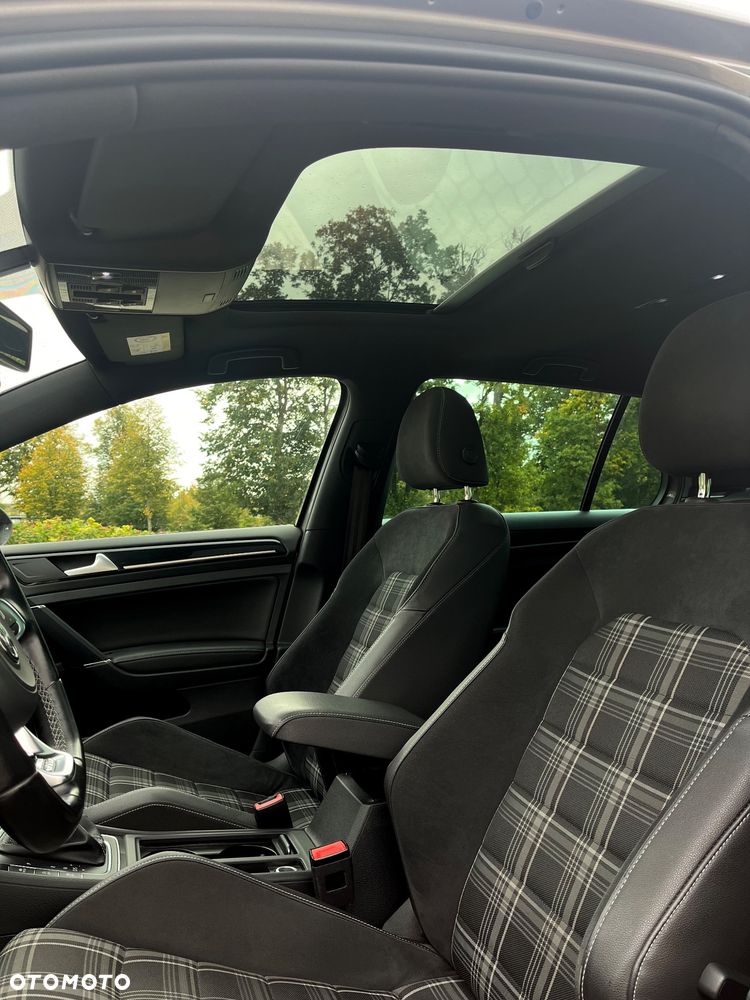 Volkswagen Golf 2.0 TDI BMT GTD DSG - 12