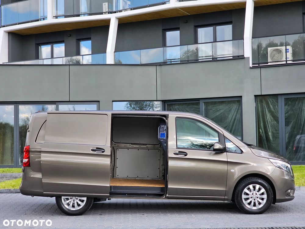 Mercedes-Benz Vito - 25