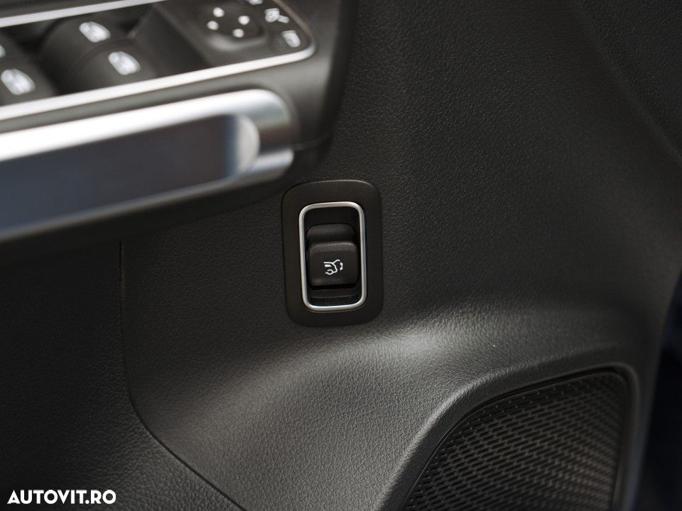 Mercedes-Benz GLB 250 4MATIC Aut. - 12