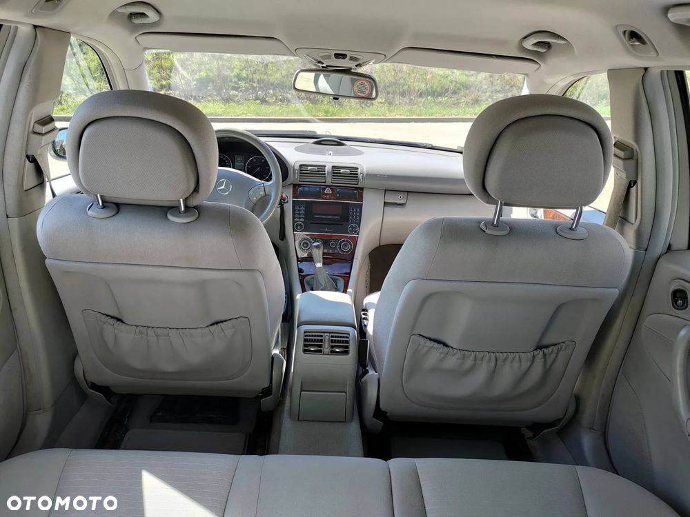 Mercedes-Benz Klasa C - 12