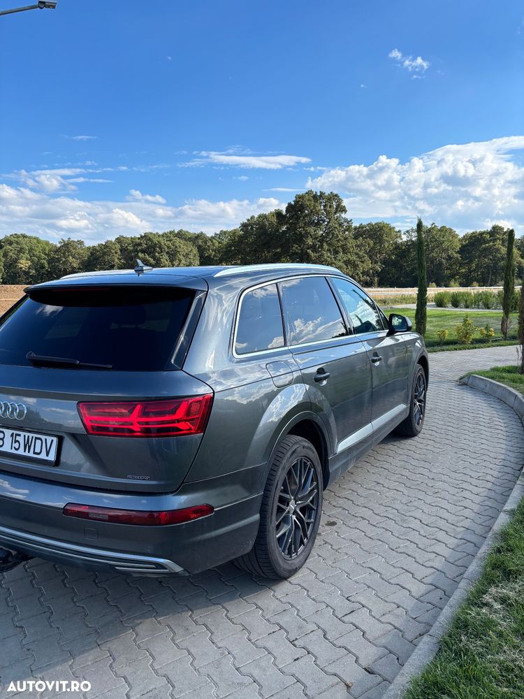 Audi Q7 - 8